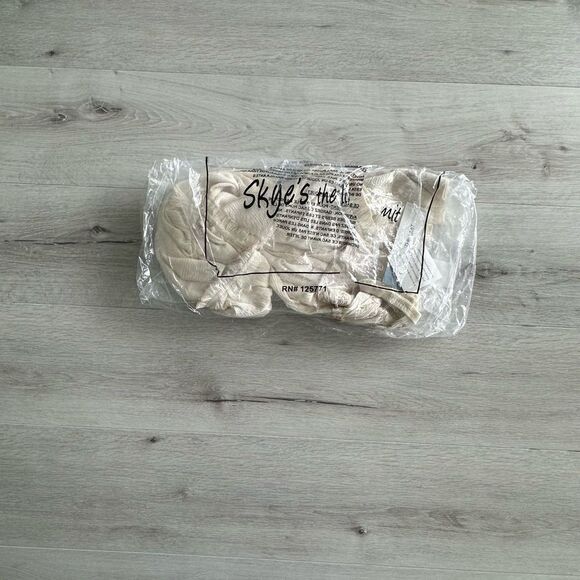 Skye’s the Limit St. Croix Crinkle Embroidered Blouse Natural XL NWT IN PACKAGE - Picture 3 of 7